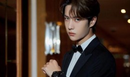 圈内人爆料王一博李沁,幕后故事曝光