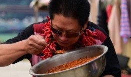 中国辣王被爆料视频,辣度惊人引网友热议